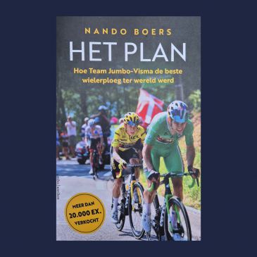 Boek Het Plan - gesigneerd door Jonas Vingegaard